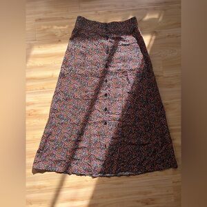 Topshop Black and Red Floral Midi Skirt - Size Medium